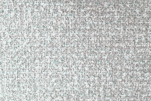 824