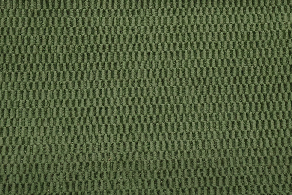 613